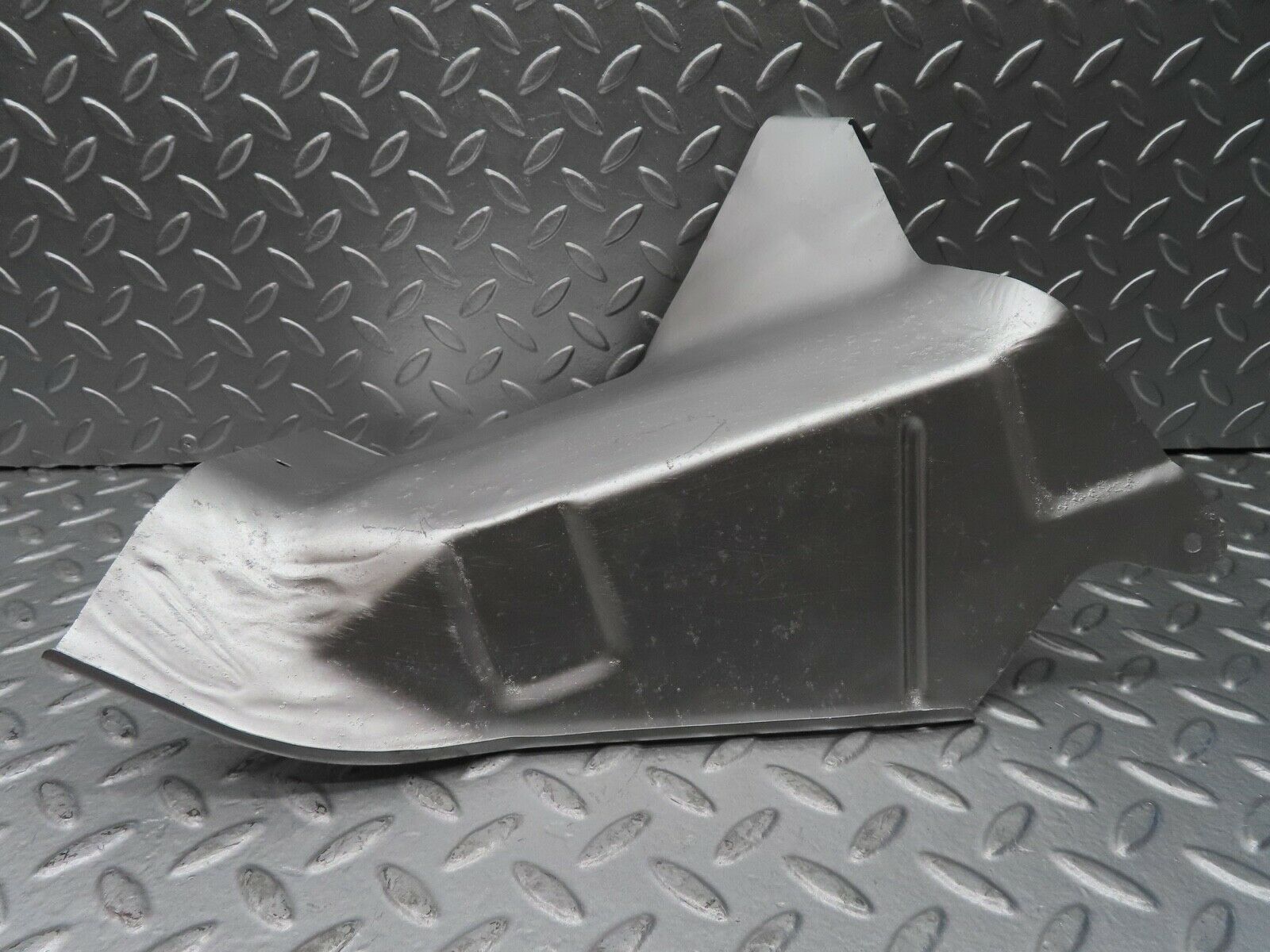20194 Mercedes-Benz R129 300SL Coupe Exhaust Heat Shield