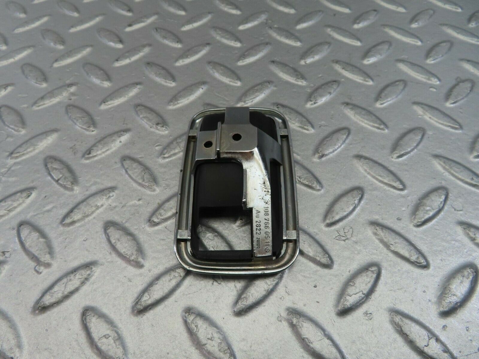 10763 Mercedes-Benz W123 230E Chrome Frame For Door Opener Left 1087600511