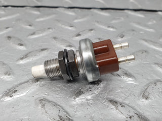 41107 Mercedes-Benz W126 300SE Brake Light Contact Switch 190130