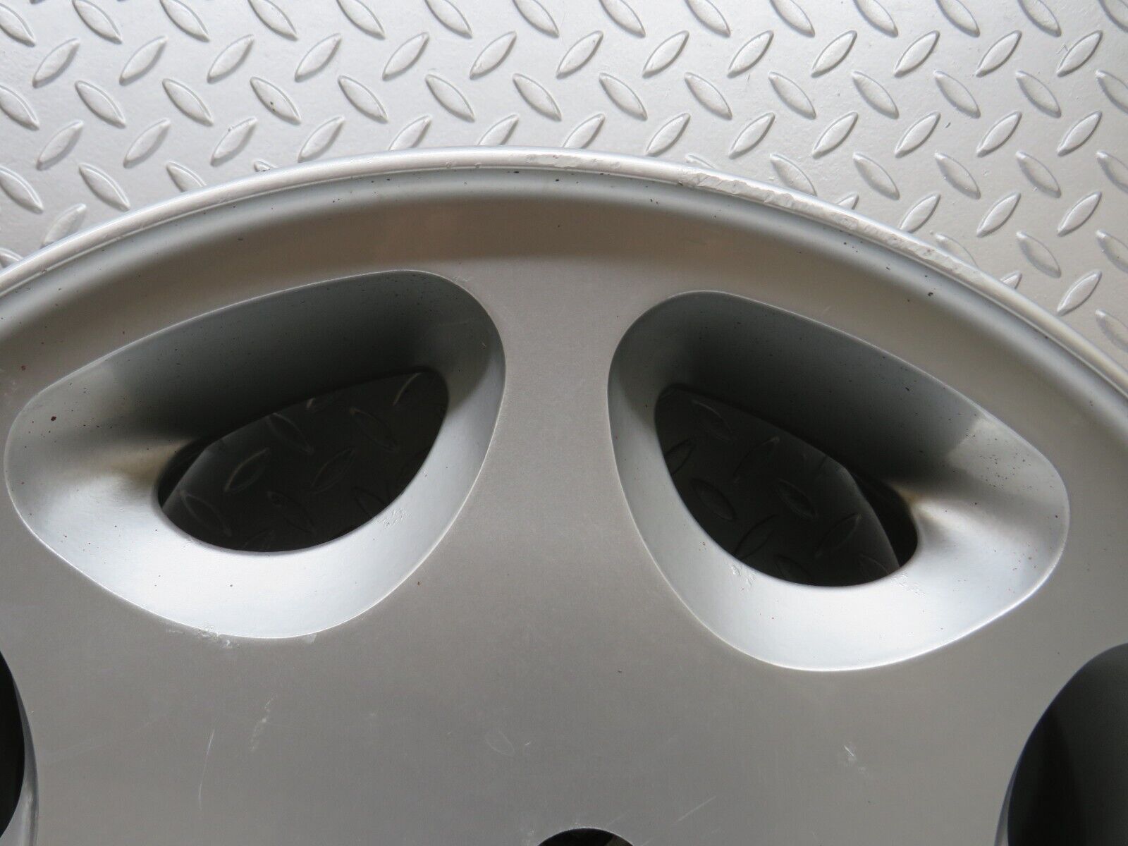 38187 Mercedes-Benz A124 Alloy Wheel 7Jx15H2 ET41 1244011302