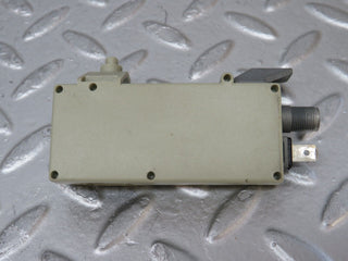 34881 Mercedes-Benz W210 320E Radio Audio Antenne Amplifier 2108203989