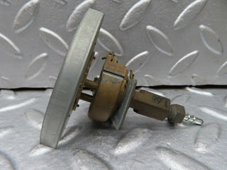 18349 Mercedes-Benz W115 Oil Pressure Gauge