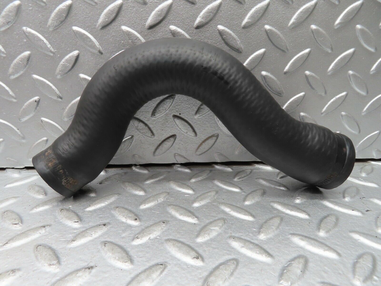 21132 Mercedes-Benz W123 230E Radiator Hose Pipe 1235012382
