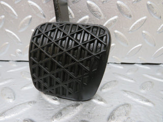 26786 Mercedes-Benz W123 240D Brake Pedal With Rubber