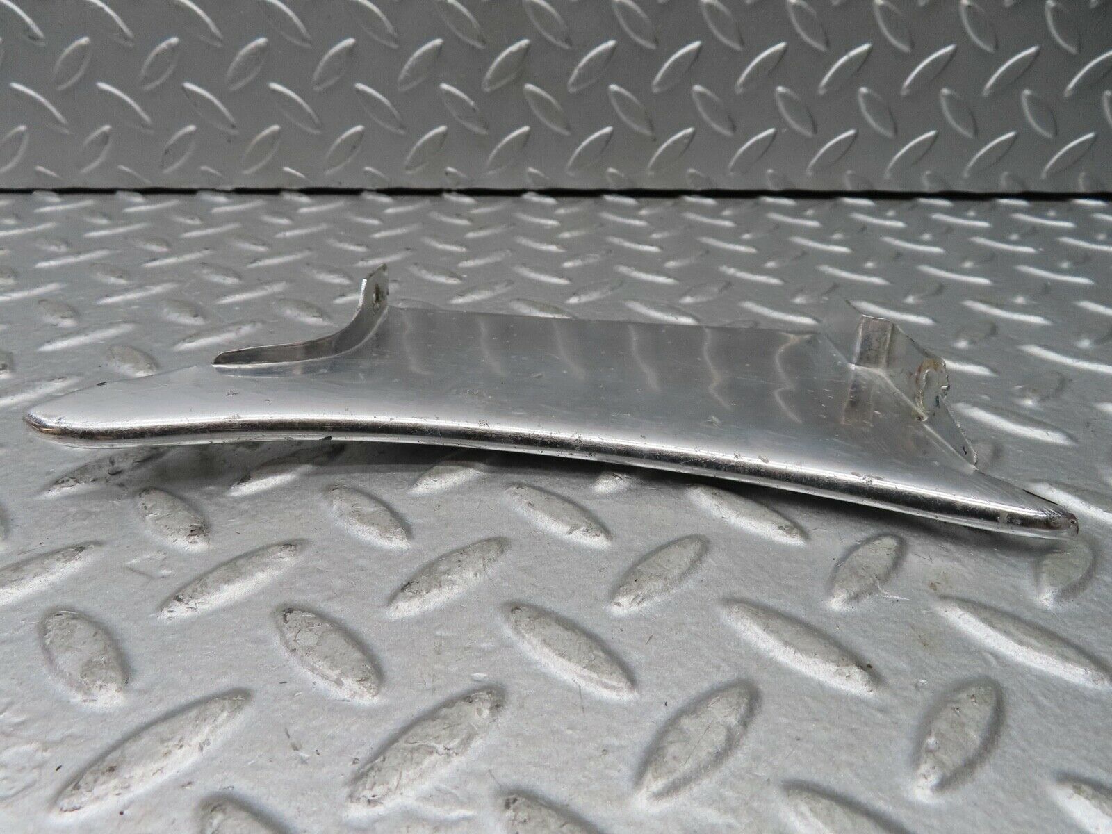 19001 Mercedes-Benz W121 190b Ponton Air Intake Chrome Cover Left Side