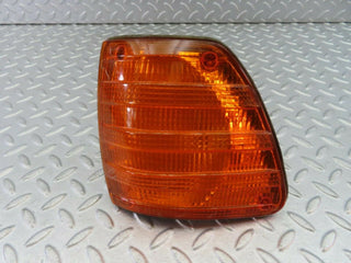 W116 indicator light front right used OEM