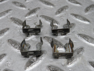 29172 Mercedes-Benz C124 320CE Coupe Fuel Injector Bracket Holder Set