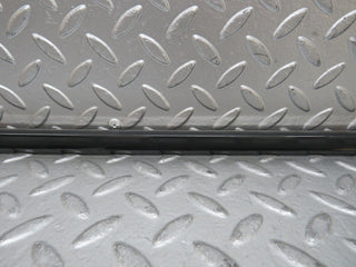 27895 Mercedes-Benz W123 280E Front Left Door Centre Moulding Trim