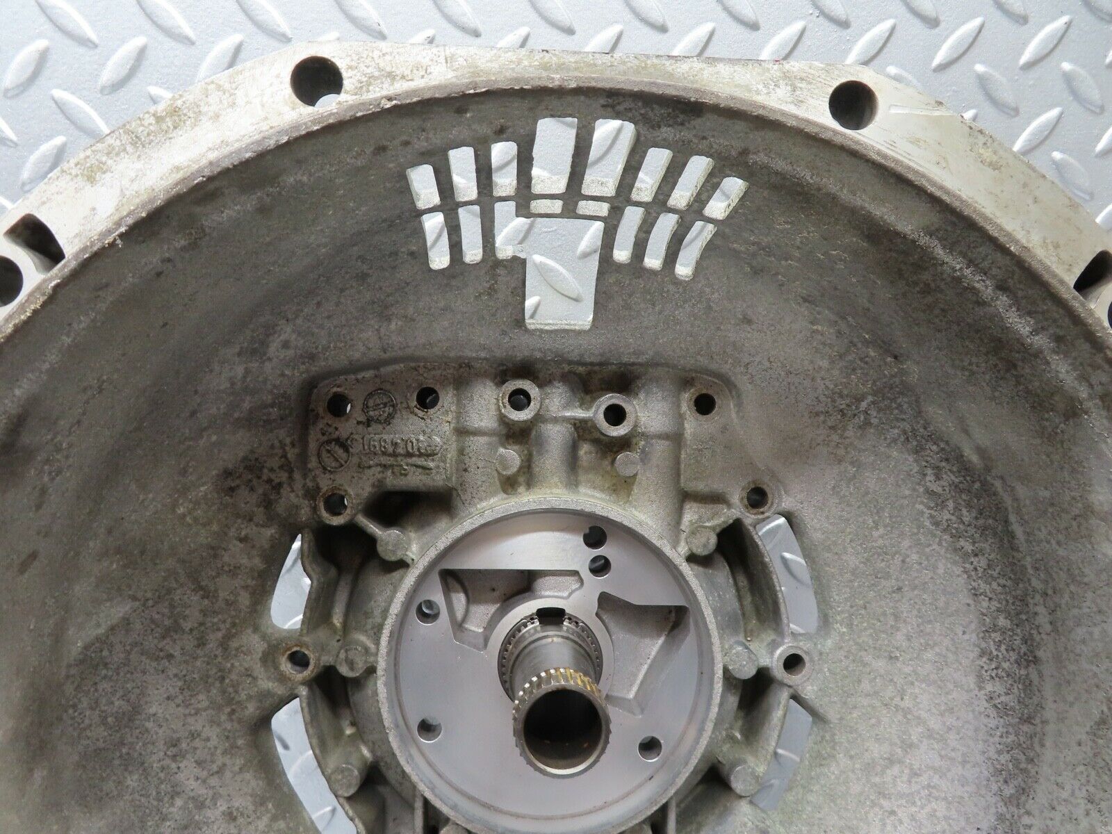 19787 Mercedes-Benz R107 450SL Automatic Gearbox Bell Housing