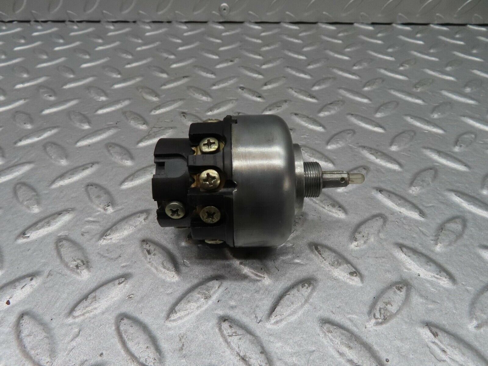14299 Mercedes-Benz W116 350SE Headlight Switch