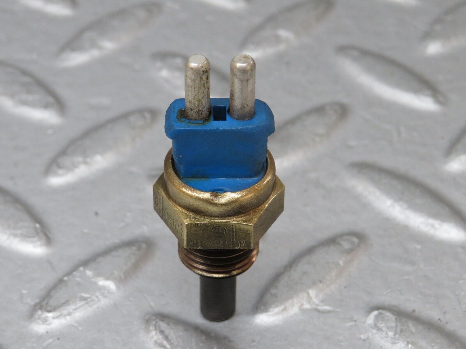 36255 Mercedes-Benz W126 420SE Coolant Temperature Sensor VDO 0085424517