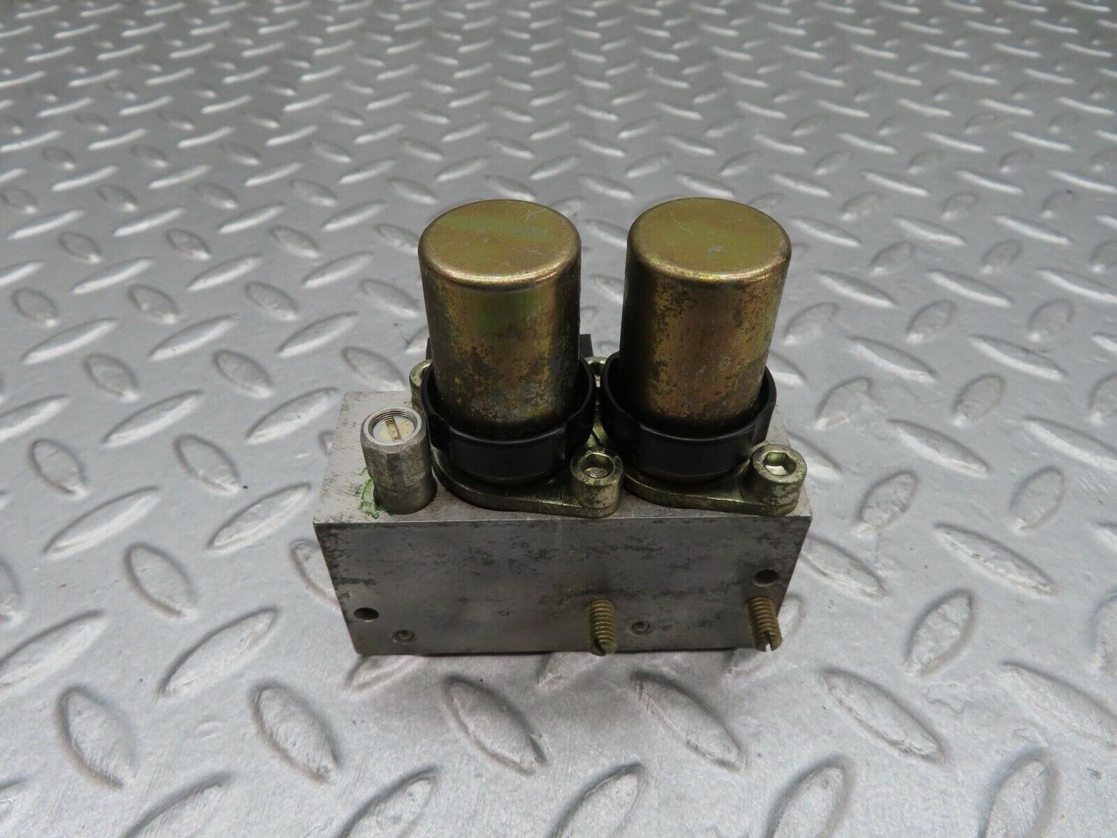 11963 Mercedes-Benz R129 300SL Coupe Soft Top Hydraulic Valve 1298002178