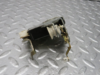 32452 Mercedes-Benz S124 300TE Wagon Front Right Door Lock Mechanism