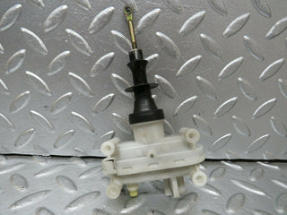 W124 Wagon door lock vacuum actuator rear left used OEM