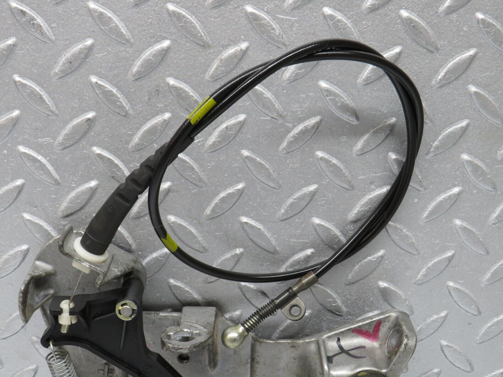 38434 Mercedes-Benz R129 280SL Coupe Brake Pedal Bracket 1402921031 1242901019 1292600651