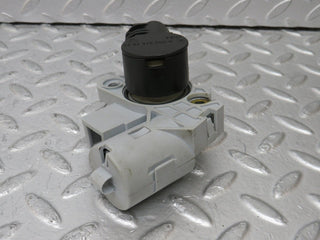 34897 Mercedes-Benz W210 320E Battery Positive Cable Connector 0055463937