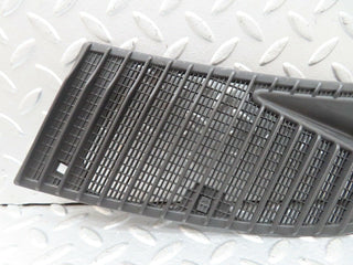 W123 air intake grill left lhd used OEM
