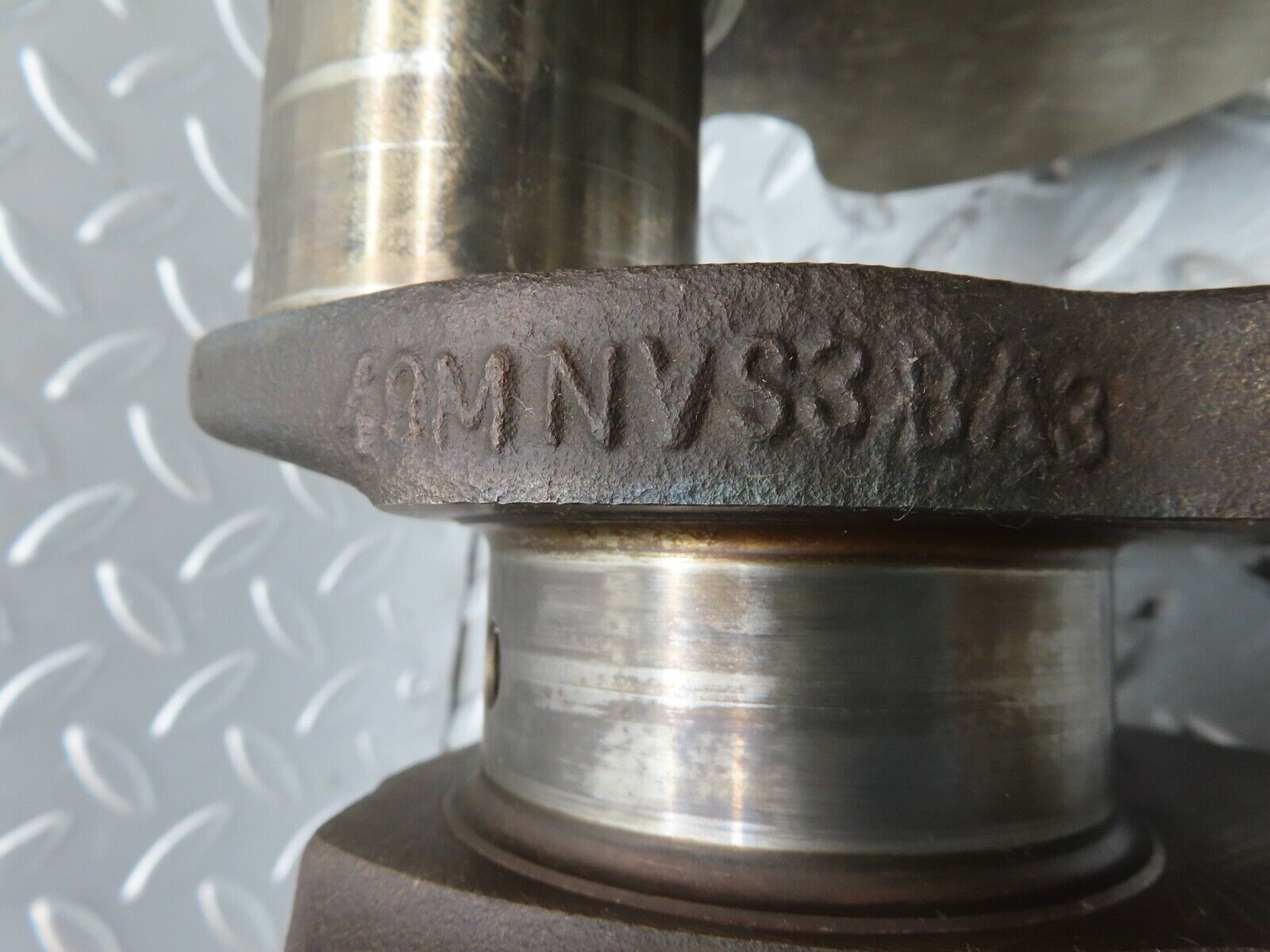 16774 Mercedes-Benz C107 380SLC Crankshaft 1160311001