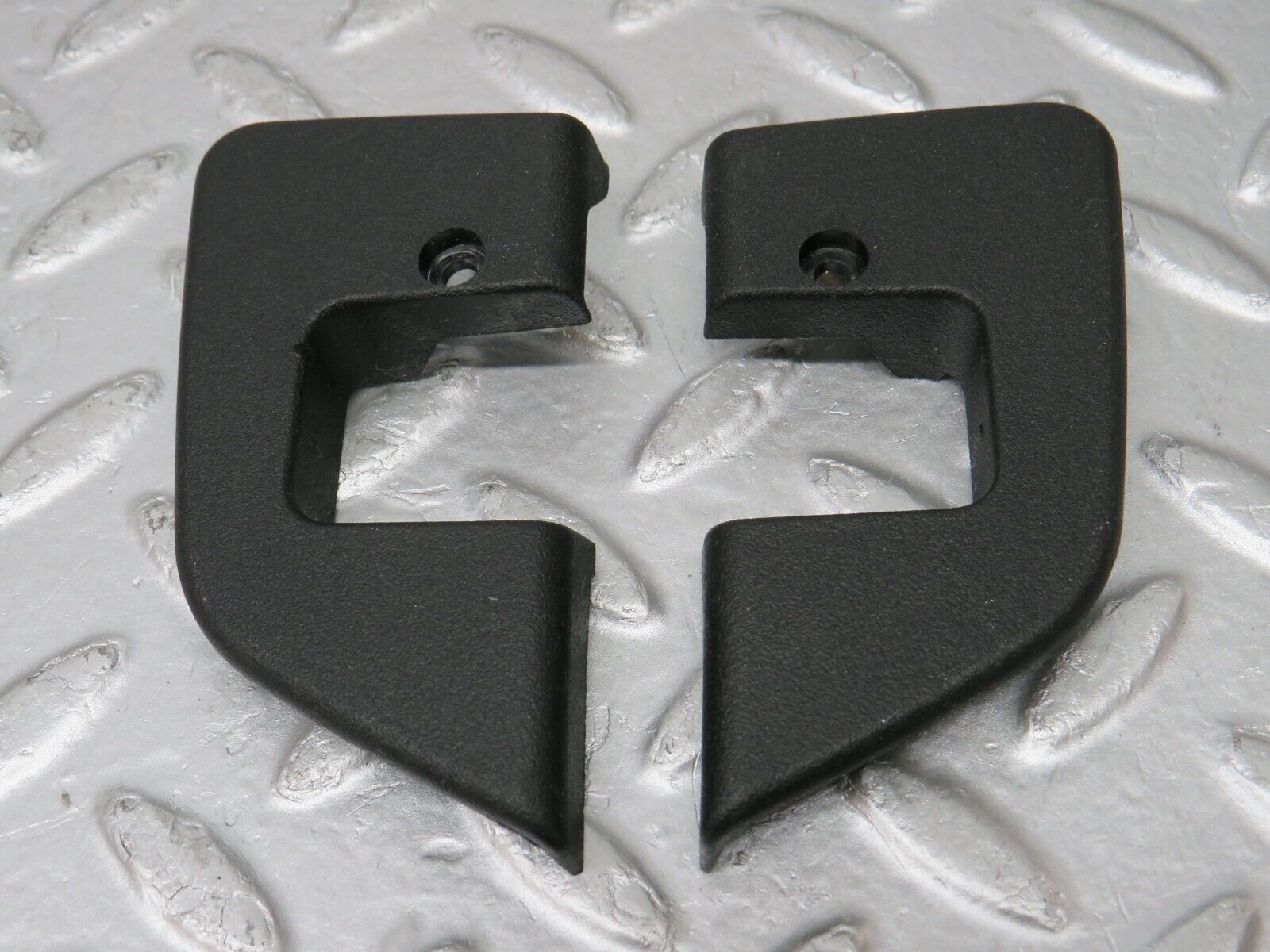 33453 Mercedes-Benz W202 C180 Interior Door Latch Trim Pair
