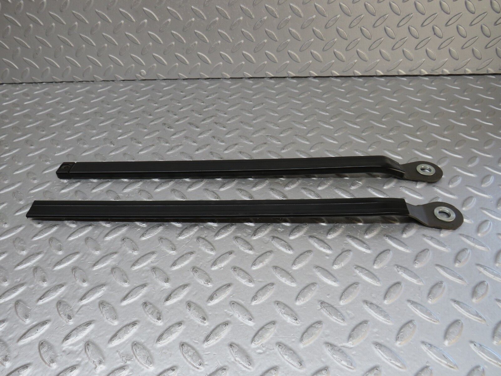 36729 Mercedes-Benz W201 190E 2.0L Seat Belt Runner Pair