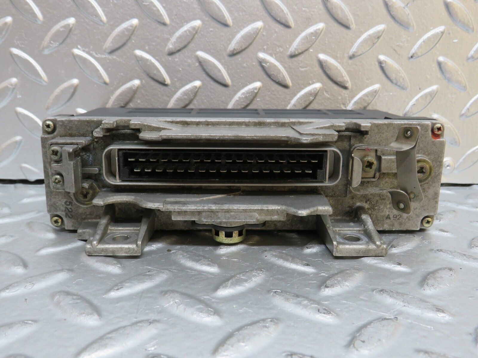 29426 Mercedes-Benz W124 230E ABS Control Unit Bosch 0055452132