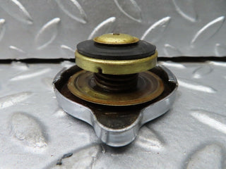 20347 Mercedes-Benz W114 280CE Coupe Radiator Cap RS-512A