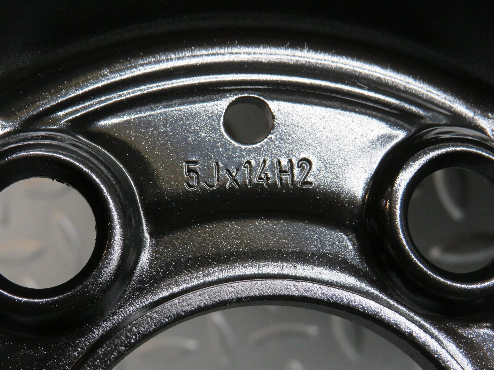 30625 Mercedes-Benz Steel Wheel Set 5Jx14H2 ET50 2014000502