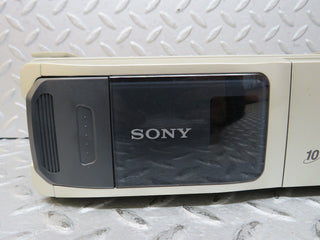 36502 Mercedes-Benz W201 190E 2.0L Disc Changer SONY CDX-727