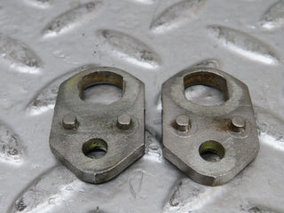 W116 fuel injector bracket 2 pcs used OEM