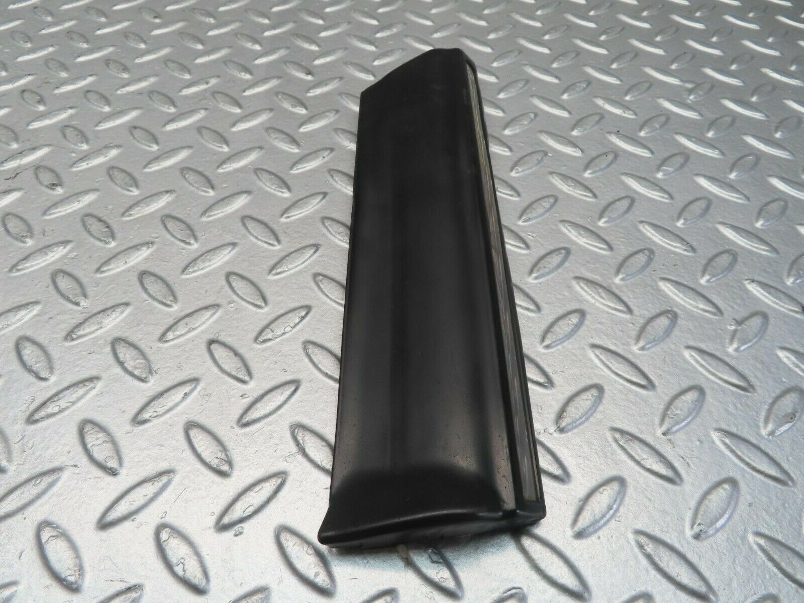 11553 Mercedes-Benz C123 230CE Coupe Front Left Fender Wing Lower Trim