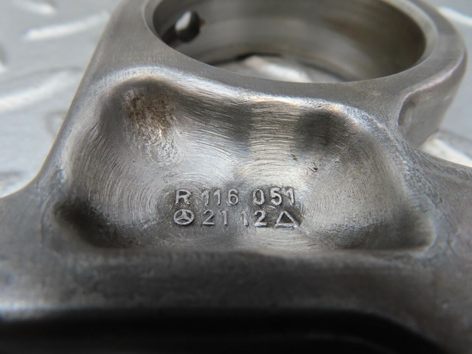 13349 Mercedes-Benz C107 350SLC Coupe Camshaft Tower Bearing 1160512112