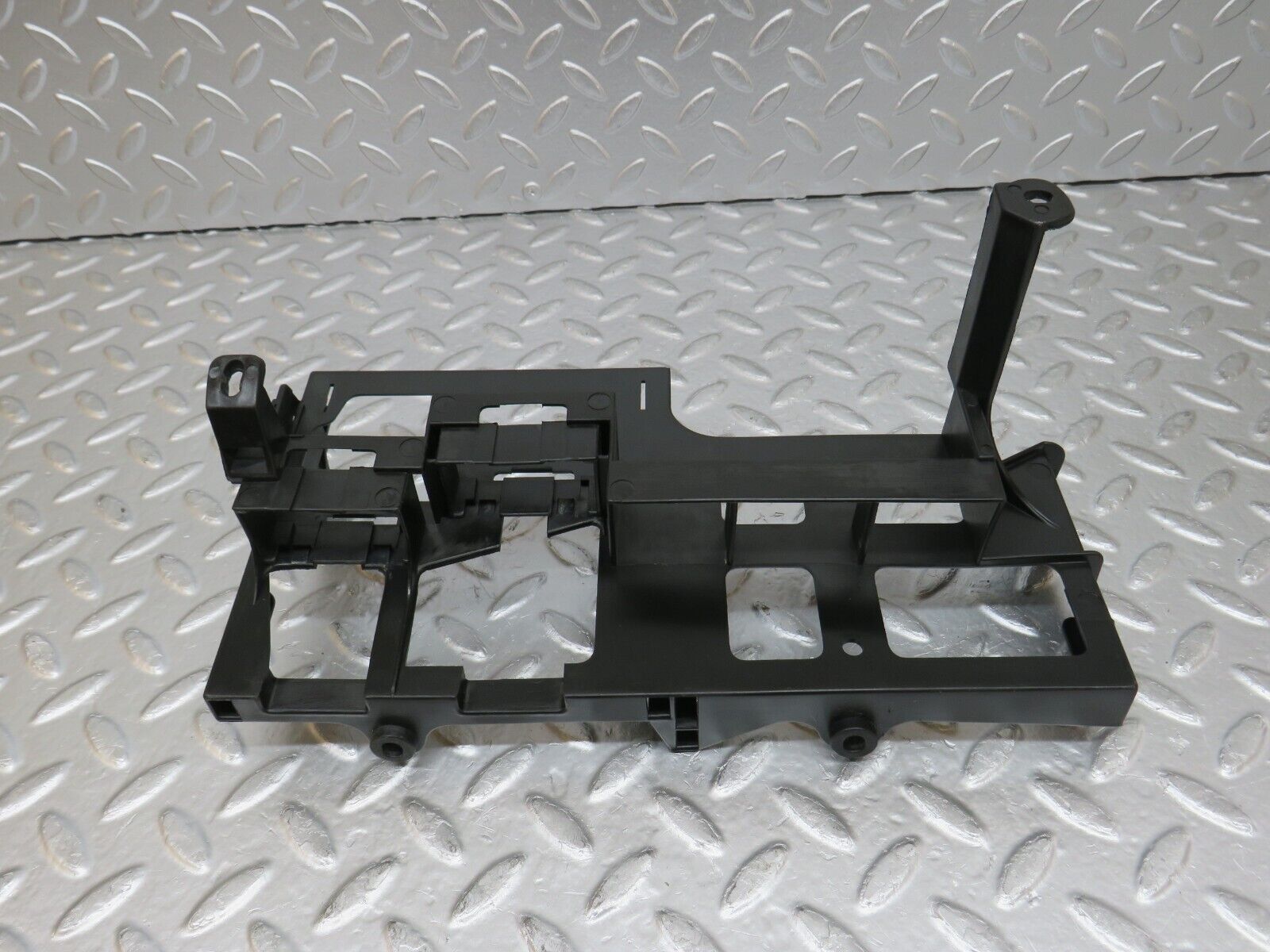 29272 Mercedes-Benz W124 230E Ecu And Relay Bracket 1245455240