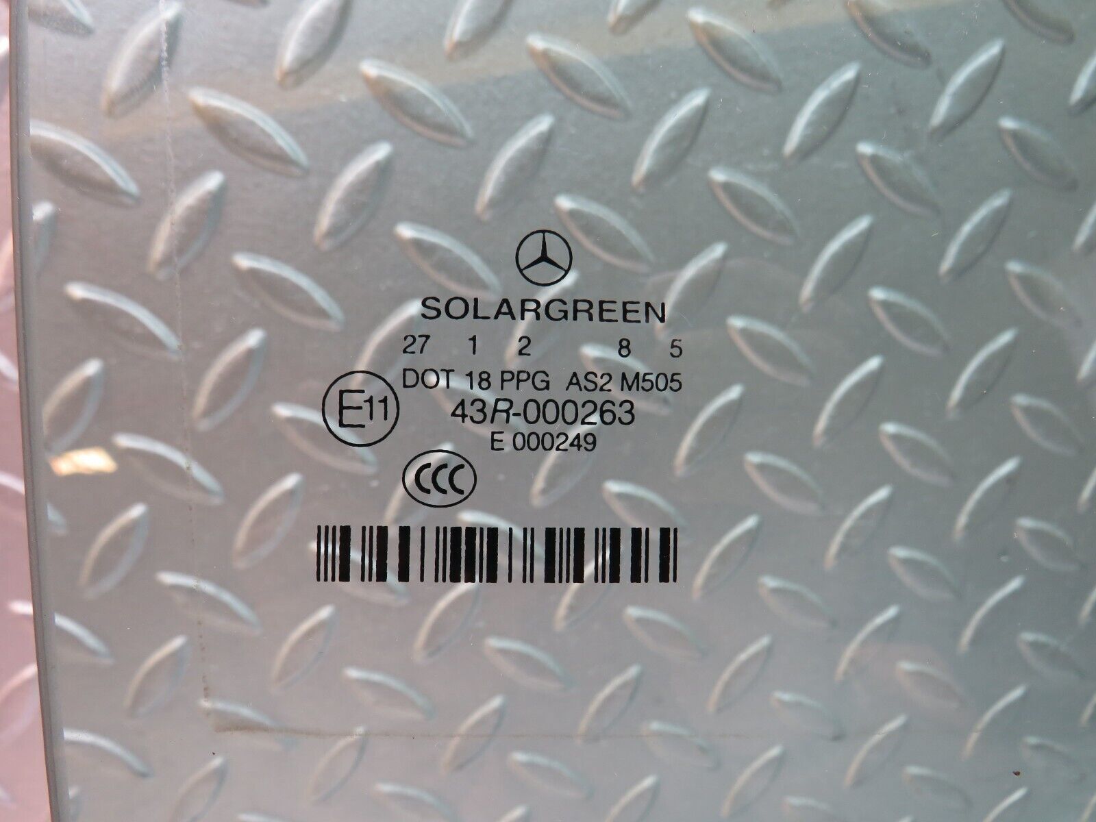 35166 Mercedes-Benz W221 Rear Right Door Window Glass