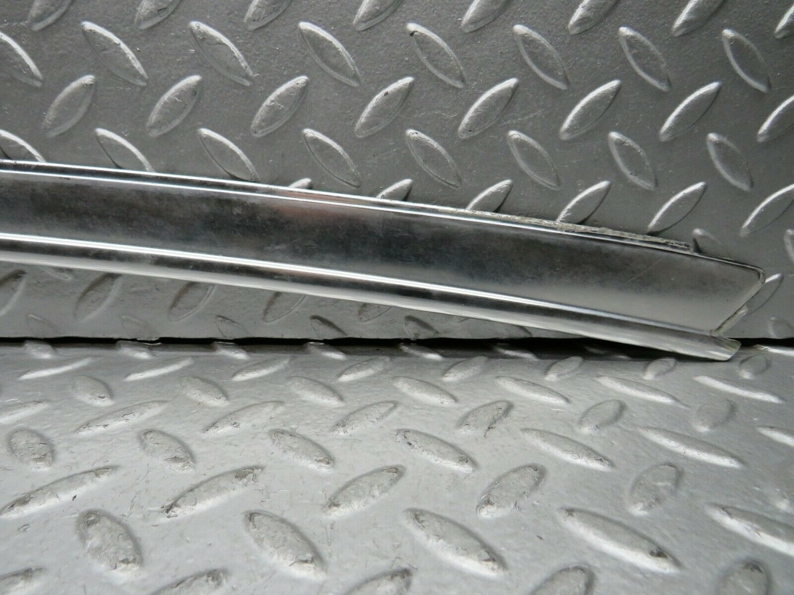 22019 Mercedes-Benz S123 280TE D Pillar Exterior Chrome Trim Left Side