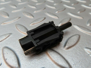 4209 Mercedes-Benz V123 240D LWB Door Contact Switch 0015458714