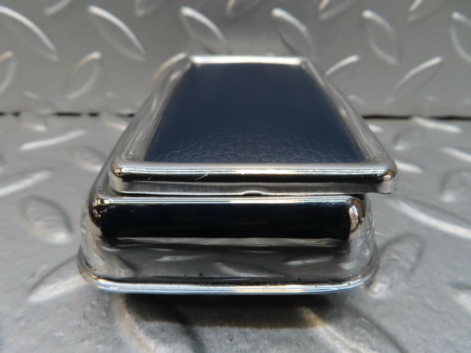13972 Mercedes-Benz C107 280SLC Rear Ashtray Blue