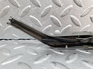 41073 Mercedes-Benz W126 300SE Headlight Wiper Arm Bosch Left Side