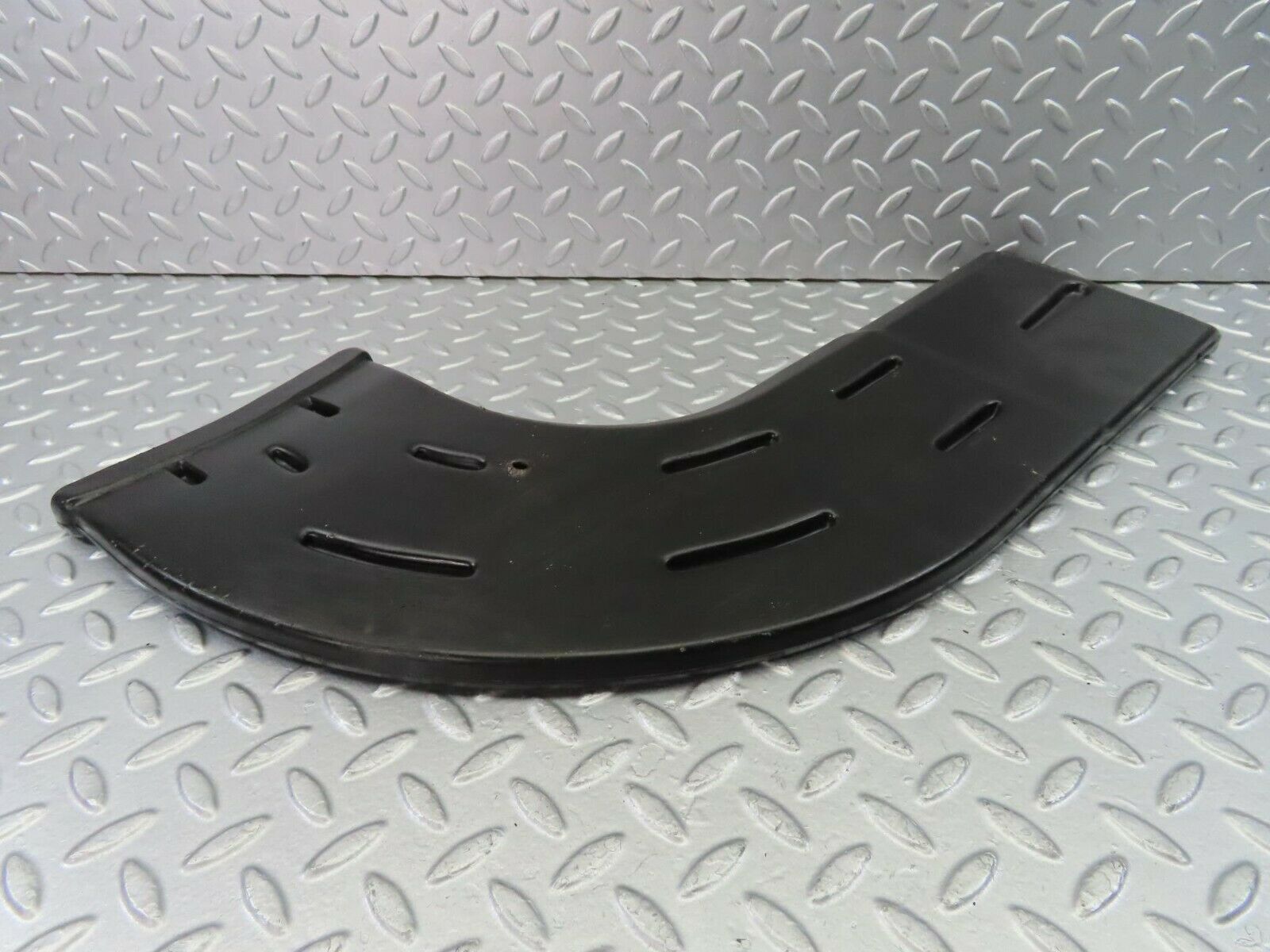 10701 Mercedes-Benz W123 230E Air Duct Heater Ventilation Right 1238311046