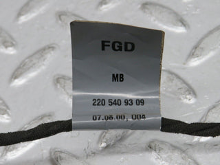 32280 Mercedes-Benz W220 S430 Seatbelt Switch Wire 2205409309