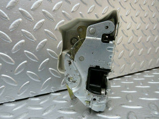 24198 Mercedes-Benz S124 220TE Wagon Rear Right Door Lock Mechanism