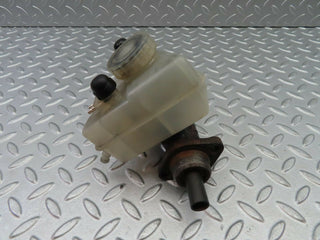 6316 Mercedes-Benz W126 380SE Master Cylinder With Reservoir
