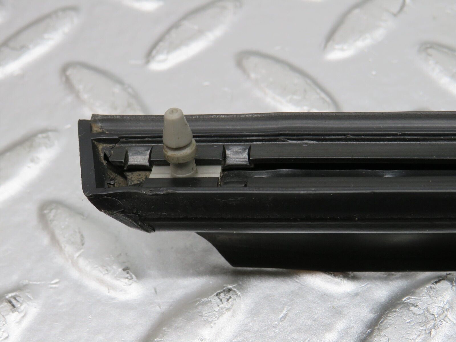 33504 Mercedes-Benz W202 C180 Rear Left Door Lower Seal Trim