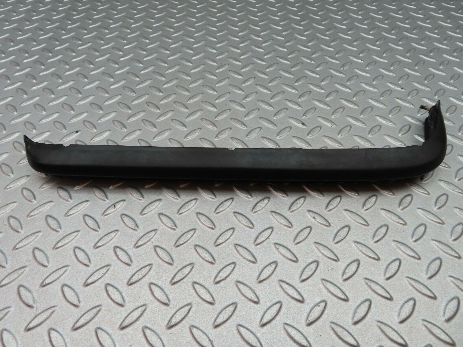 5698 Mercedes-Benz W123 200 Tail Light Moulding Trim Left Side