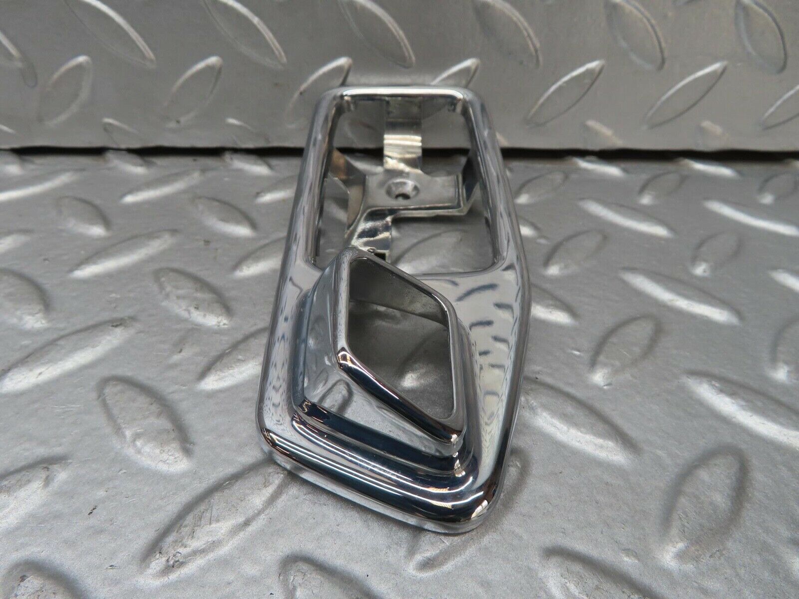 7055 Mercedes-Benz W123 230E Chrome Frame For Door Opener Left 1167660111