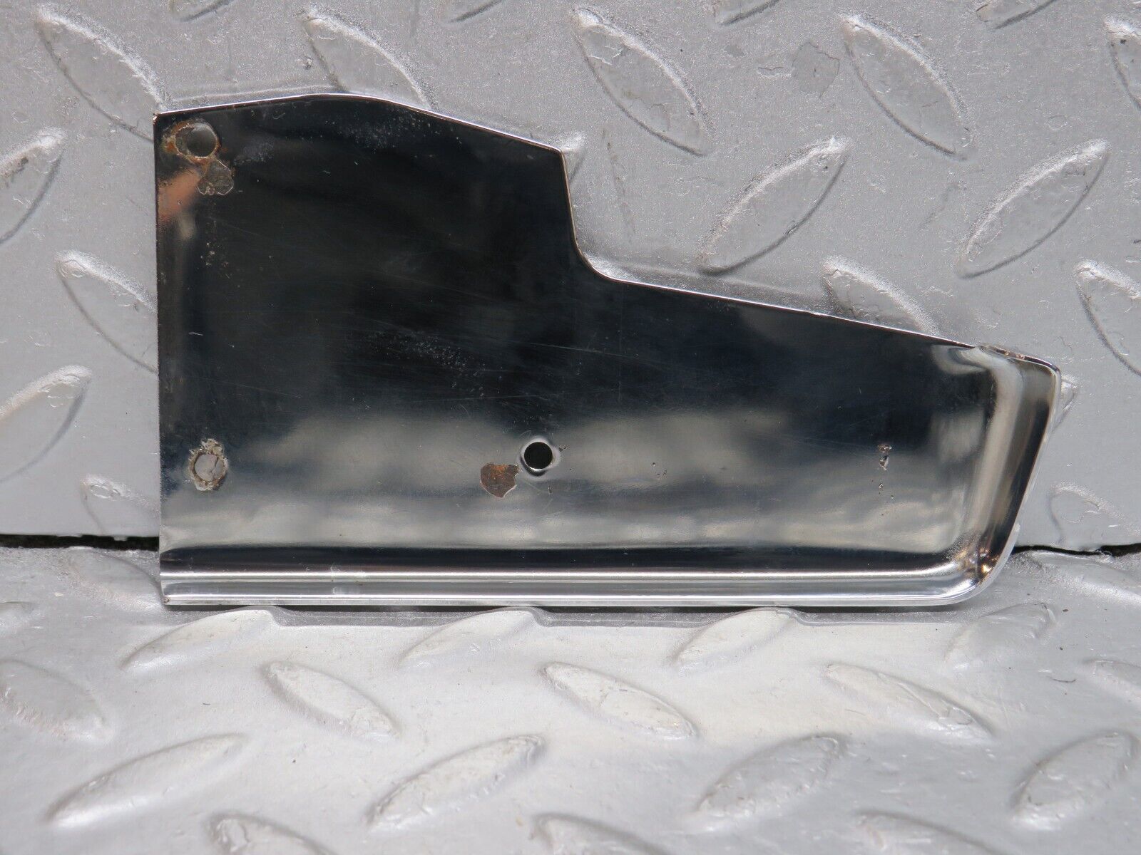 39642 Mercedes-Benz R129 320SL Coupe Right Door Chrome Cover