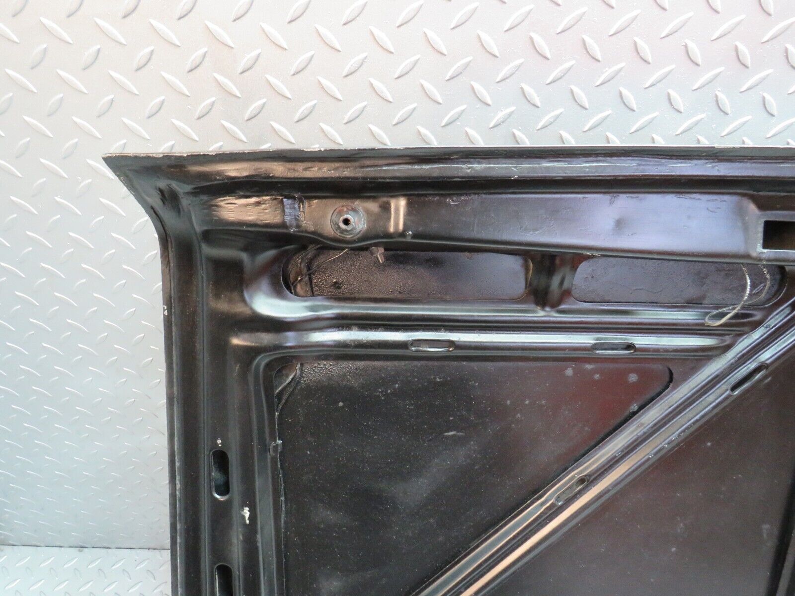 0117 Mercedes-Benz W116 350SE Boot Lid