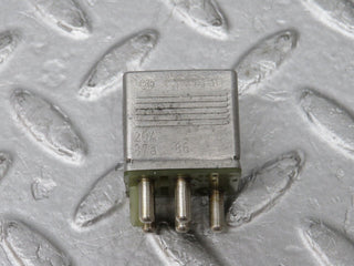 36090 Mercedes-Benz W126 420SE Multi Purpose Relay 0015420219