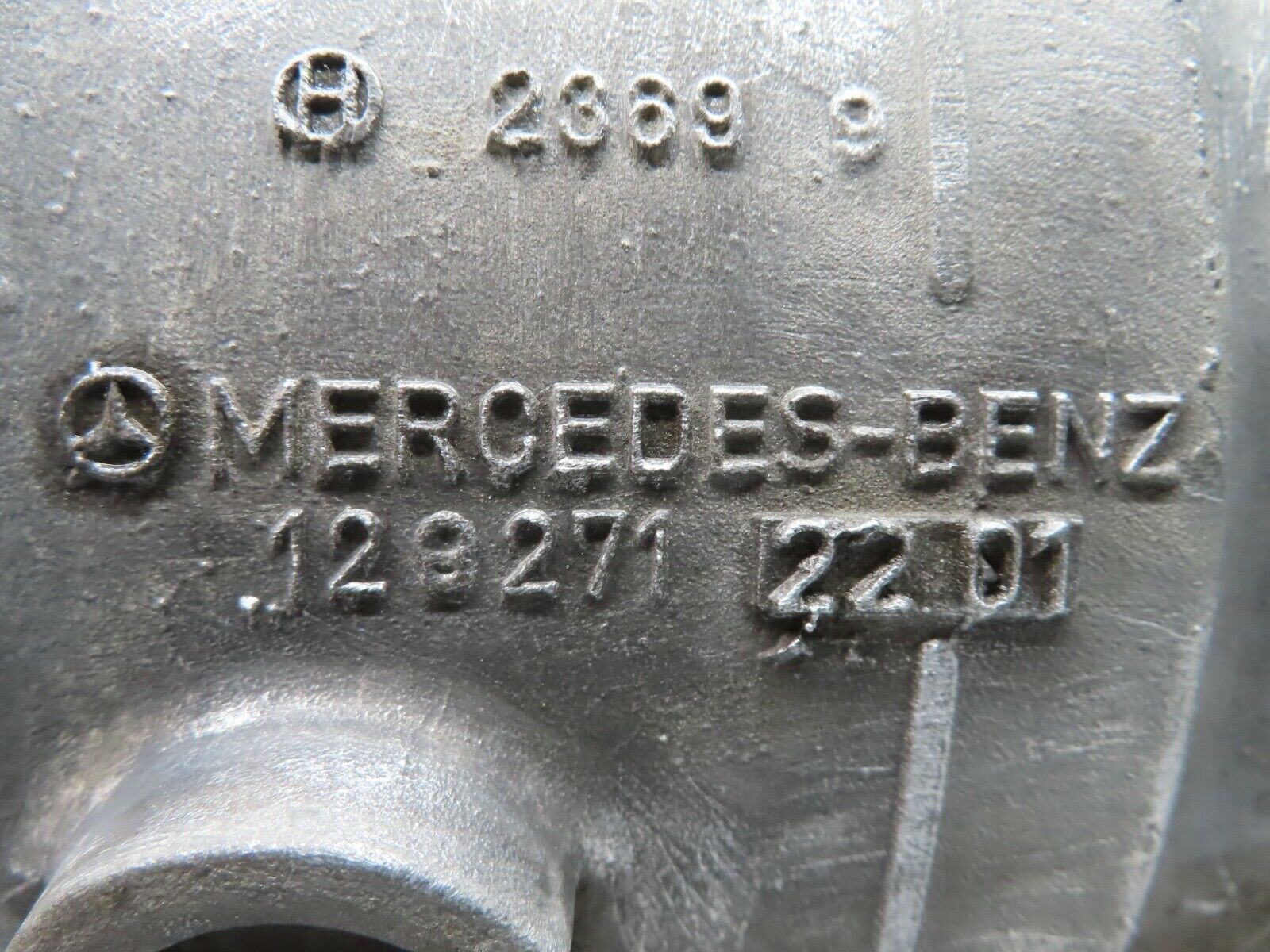 21399 Mercedes-Benz R129 300SL Coupe Automatic Gearbox Housing 722.500