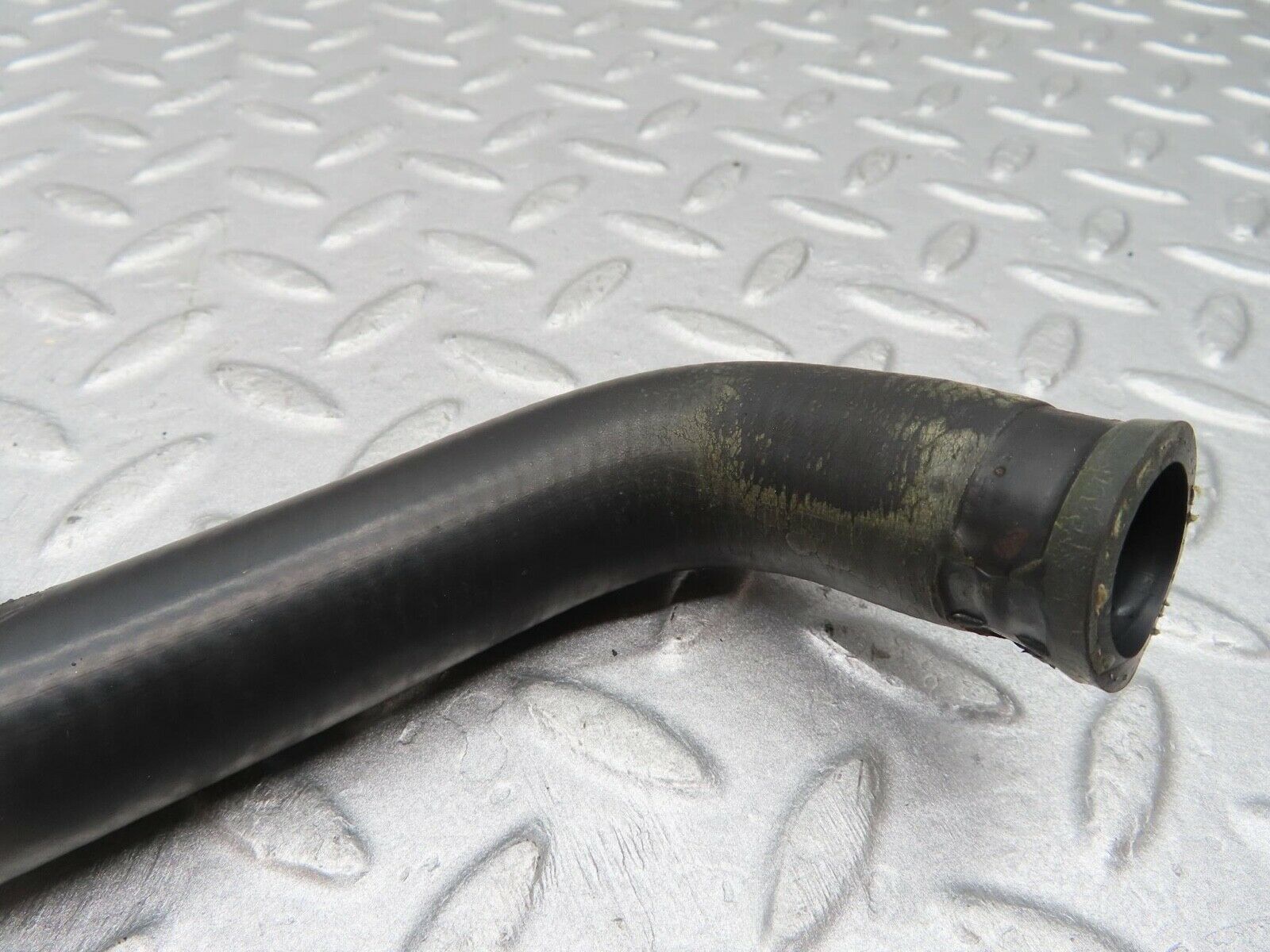 12070 Mercedes-Benz R129 300SL Coupe Radiator Hose 1298320194