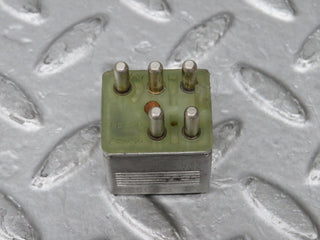 36090 Mercedes-Benz W126 420SE Multi Purpose Relay 0015420219